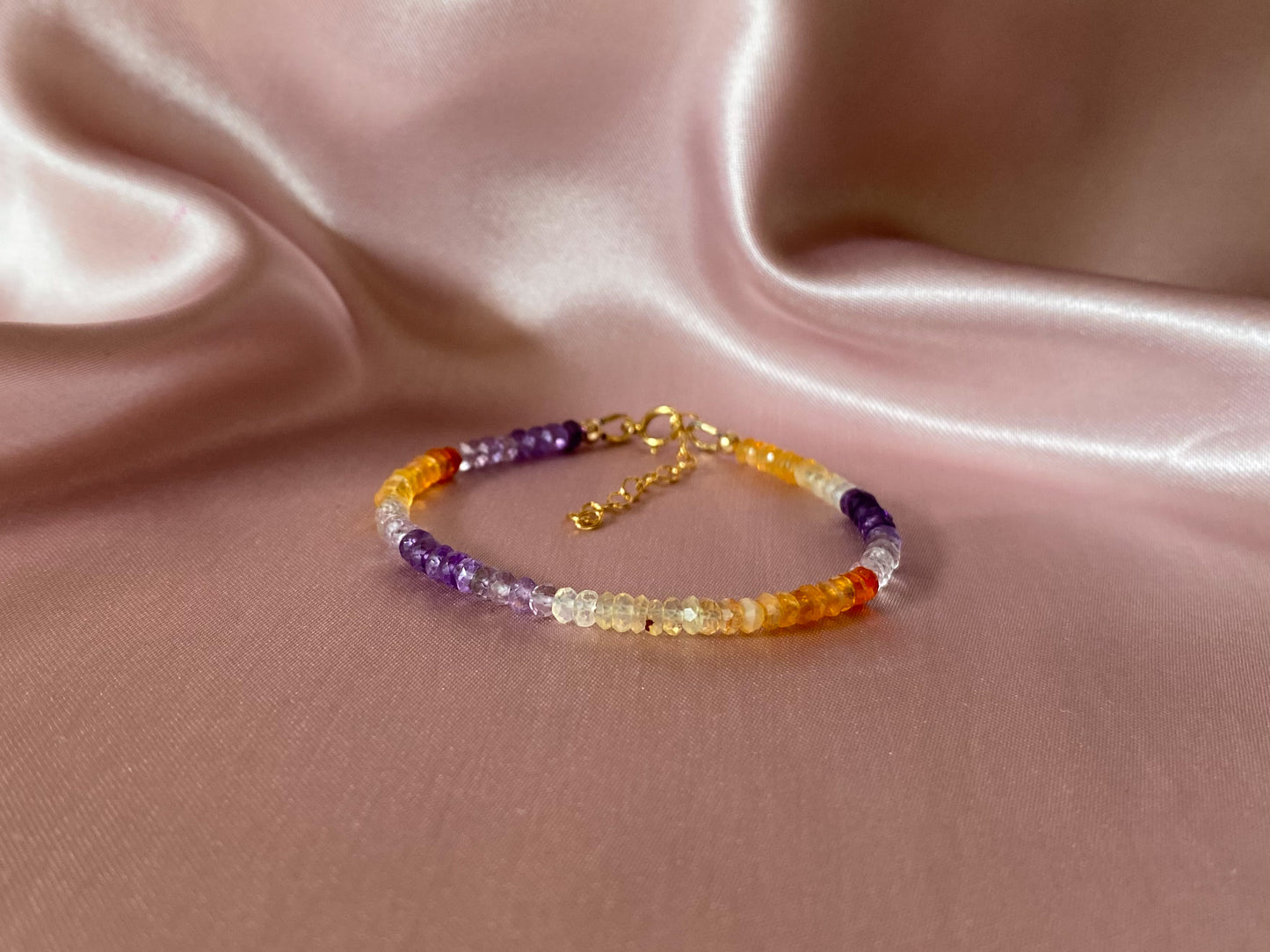 Mexican fire opal bracelet with shaded amethyst-details