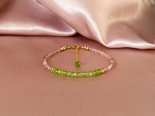 Peridot and strawberry quartz beaded bracelet