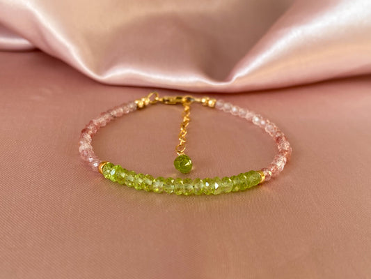 Peridot and strawberry quartz beaded bracelet